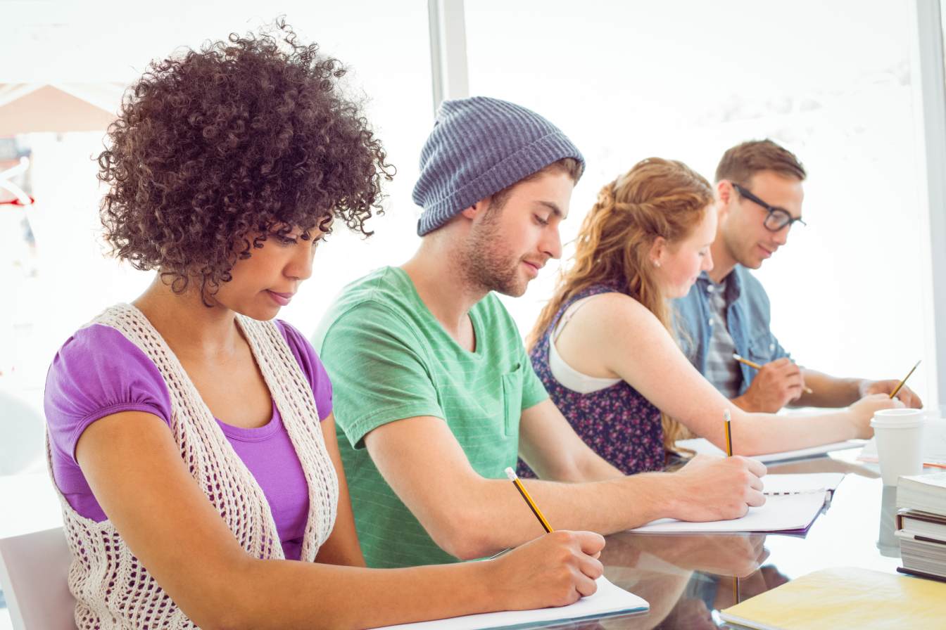 La formation CAFERUIS : un tremplin vers le management dans le secteur social et médico-social